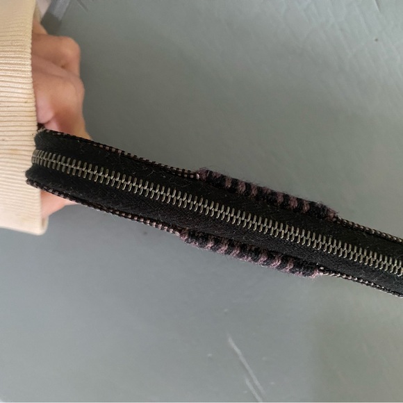 Authentic Hermes Grey Canvas Herline Zip Wallet w/enhancements - Picture 5 of 15